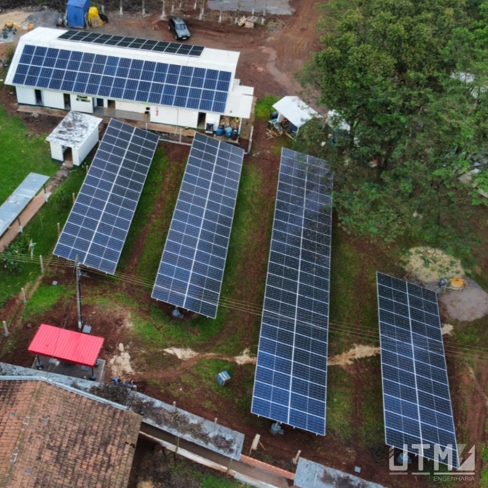 Imagem do trabalho Projeto fotovoltaico de 106,56 kWp