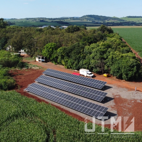 Imagem do trabalho Projeto fotovoltaico de 106,56 kWp